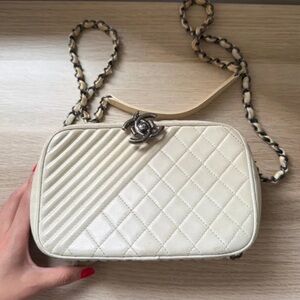 CHANEL Coco boy leather handbag